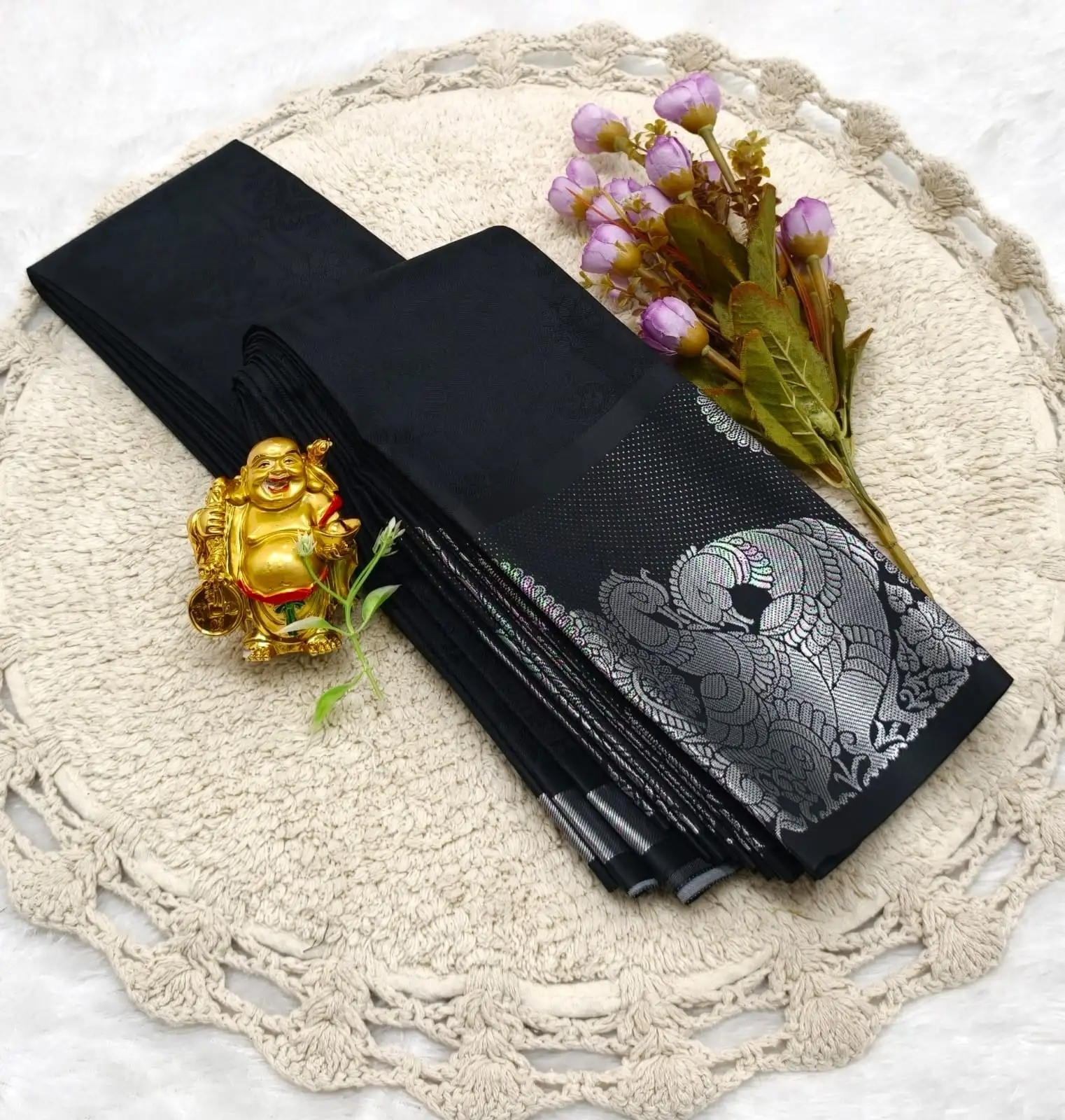 Narayana Pettai Black Peacock Floral Cotton Saree
